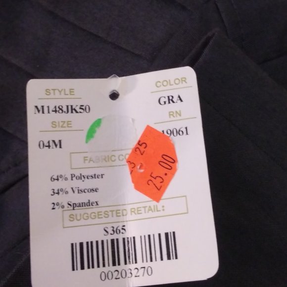 NWT Doncaster dark gray pleated jacket - size 4 - Picture 7 of 8